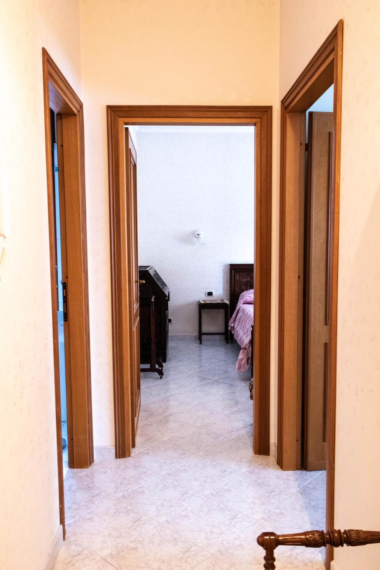 La Posada Roma Villa Bagian luar foto